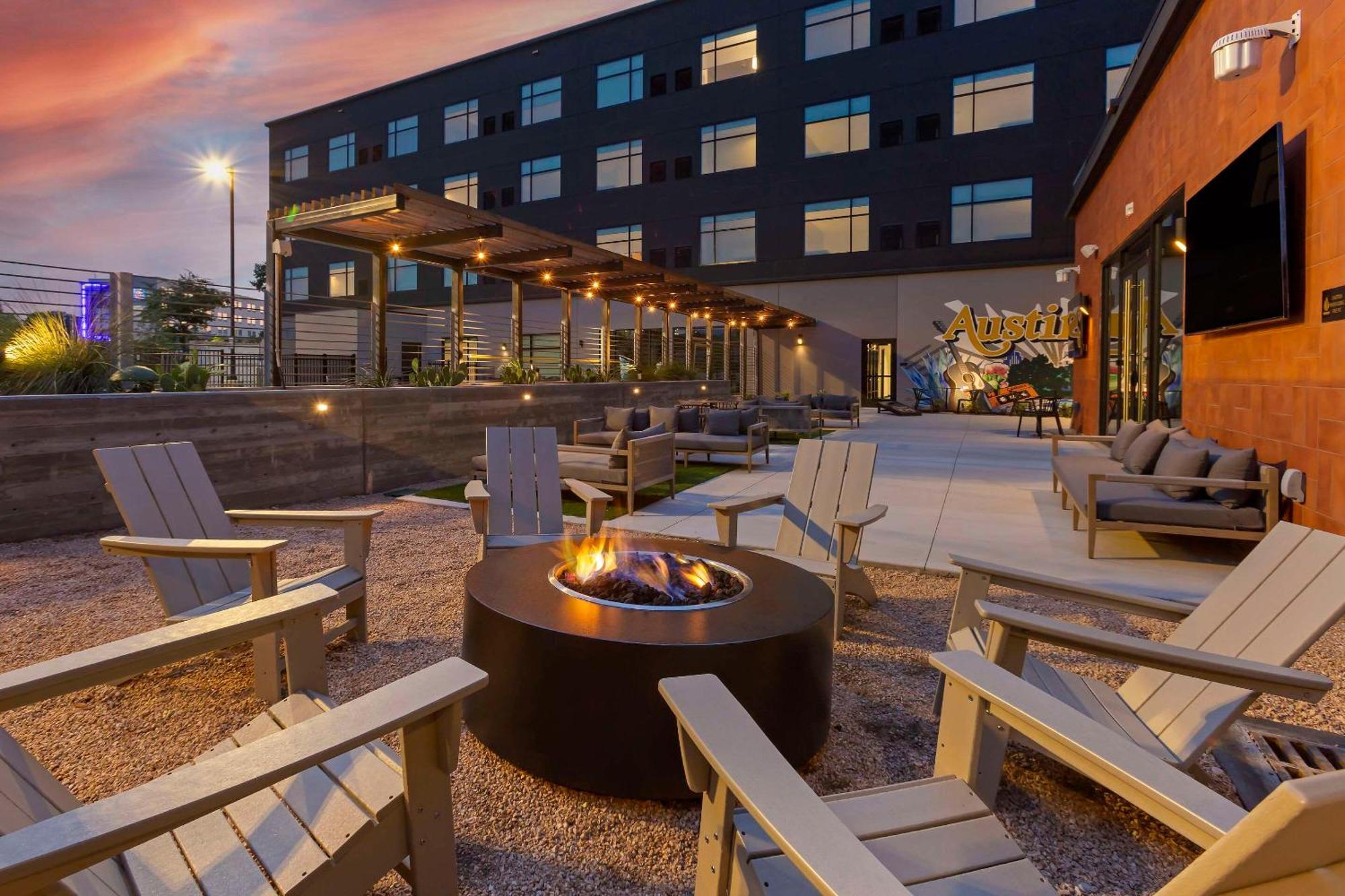 Cambria Hotel Austin Airport Luaran gambar