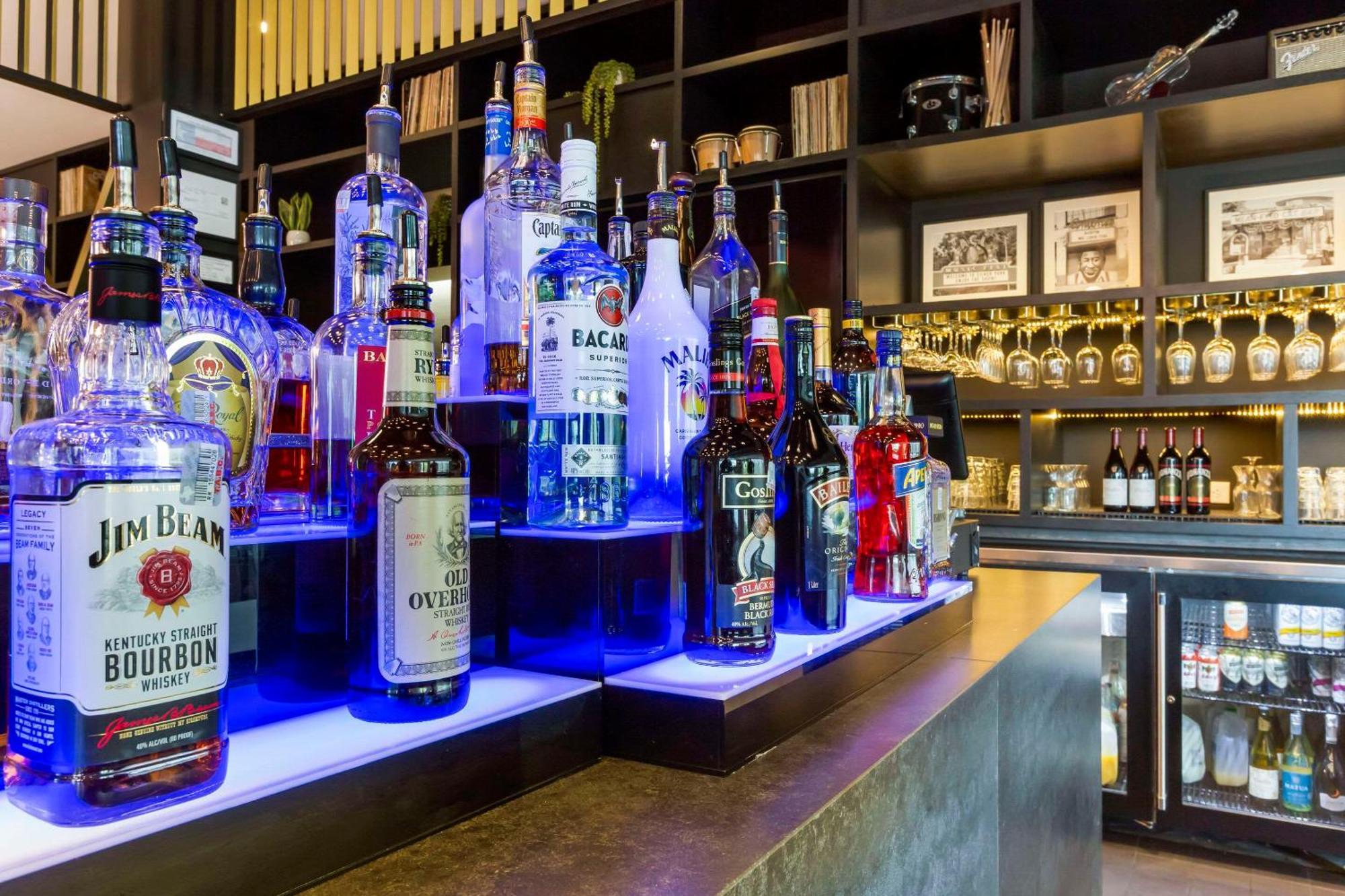 Cambria Hotel Austin Airport Luaran gambar