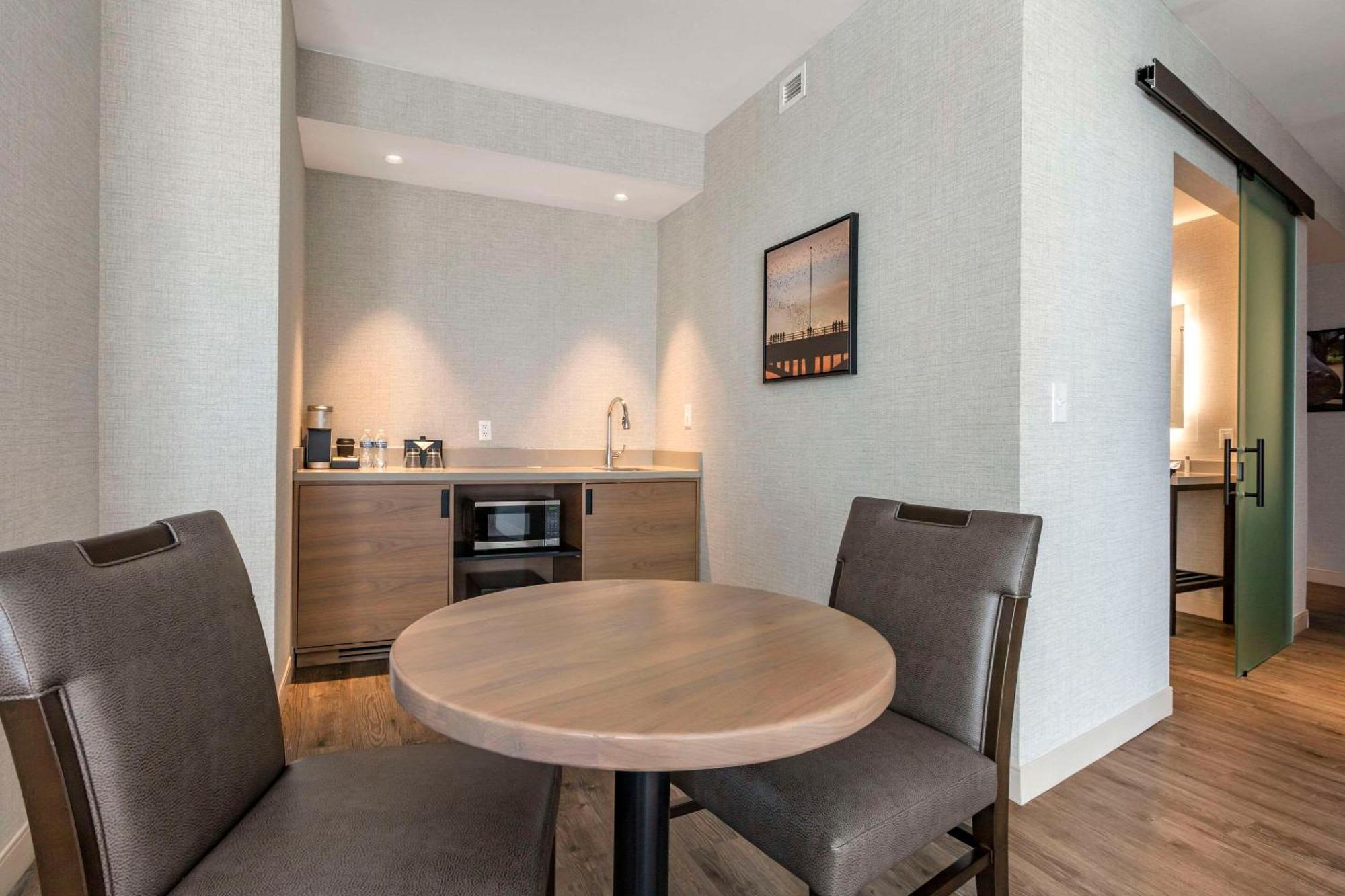 Cambria Hotel Austin Airport Luaran gambar